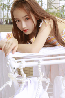 泳装美女